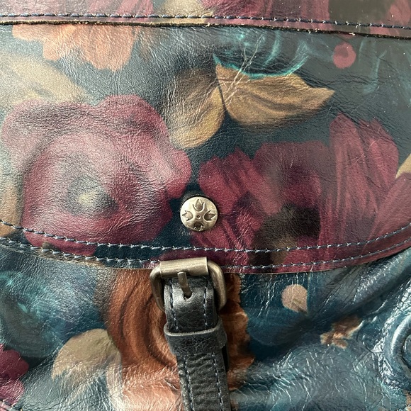 Patricia Nash Multicolor Floral Crossbody Bag and Wallet - Picture 12 of 12